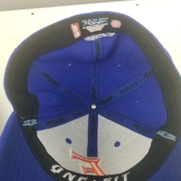 Florida Gators Navy Blue One Fit Top of the World Cap - Picture 6 of 7